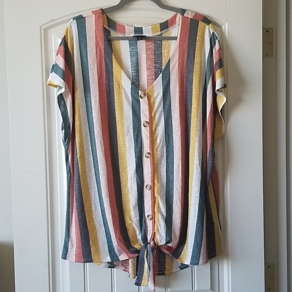 Size 3 striped Torrid blouse